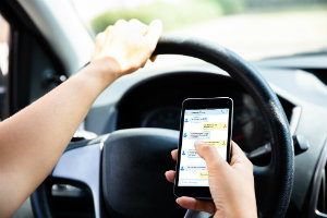 Distracted Driving, Cell phone, distracted while driving, car accident